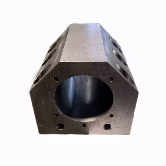 旋盤用クイックチェンジ刃物台とツールホルダー